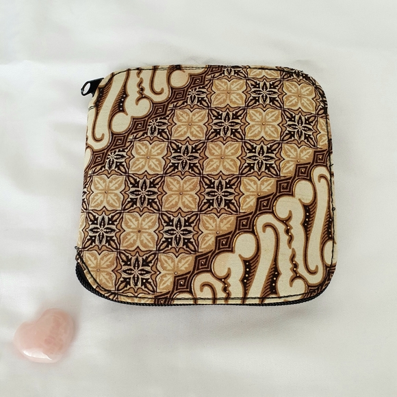 Compact Foldable Shopping Tote - Picture 3 of 15